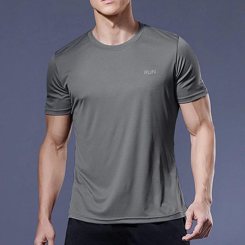 Camisa esportiva dry fit, para prática de esportes e academia